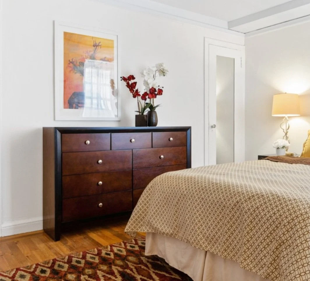 Cabinets / Dressers / Drawer Storage