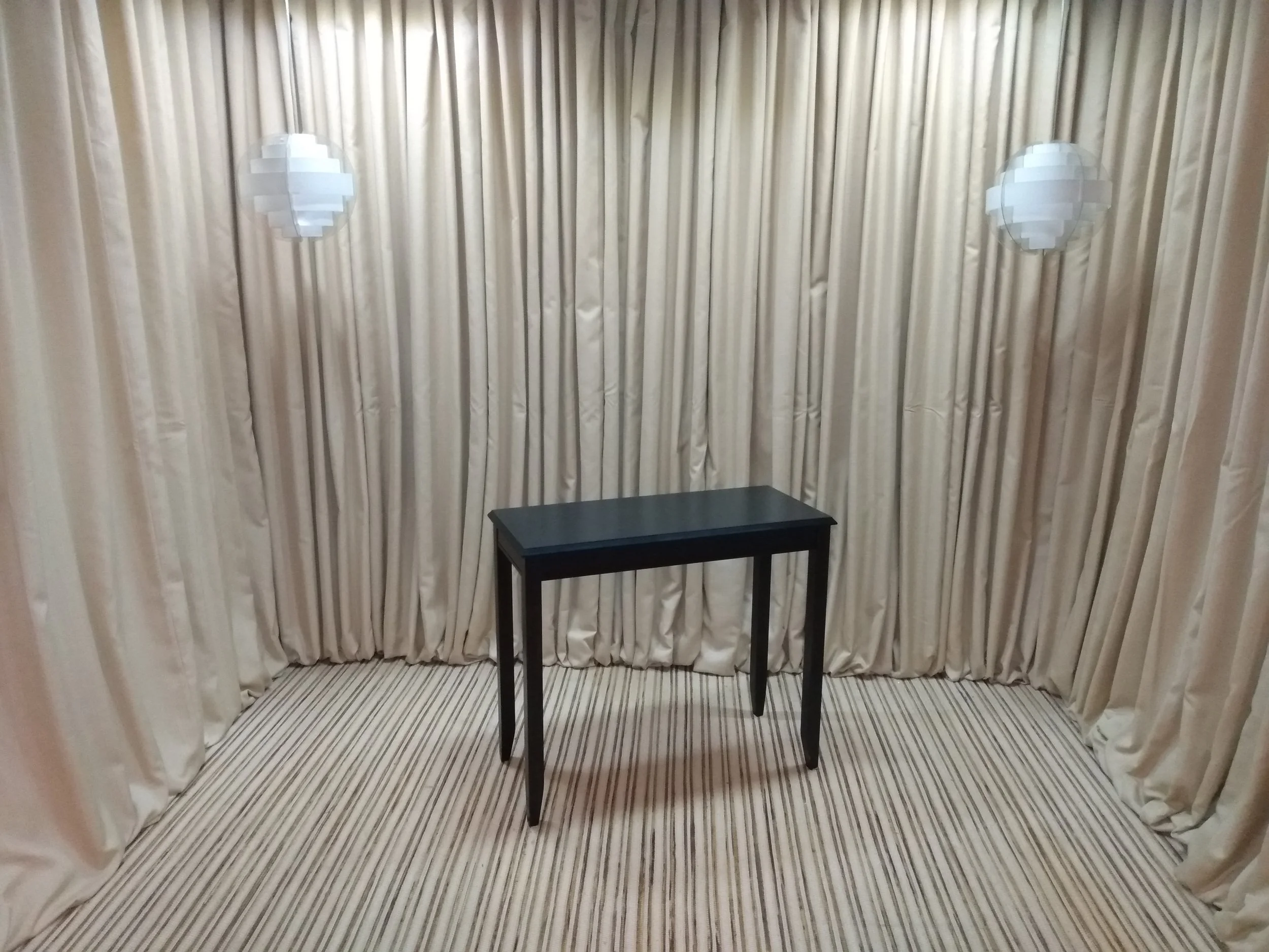 Consoles/Sofa Tables